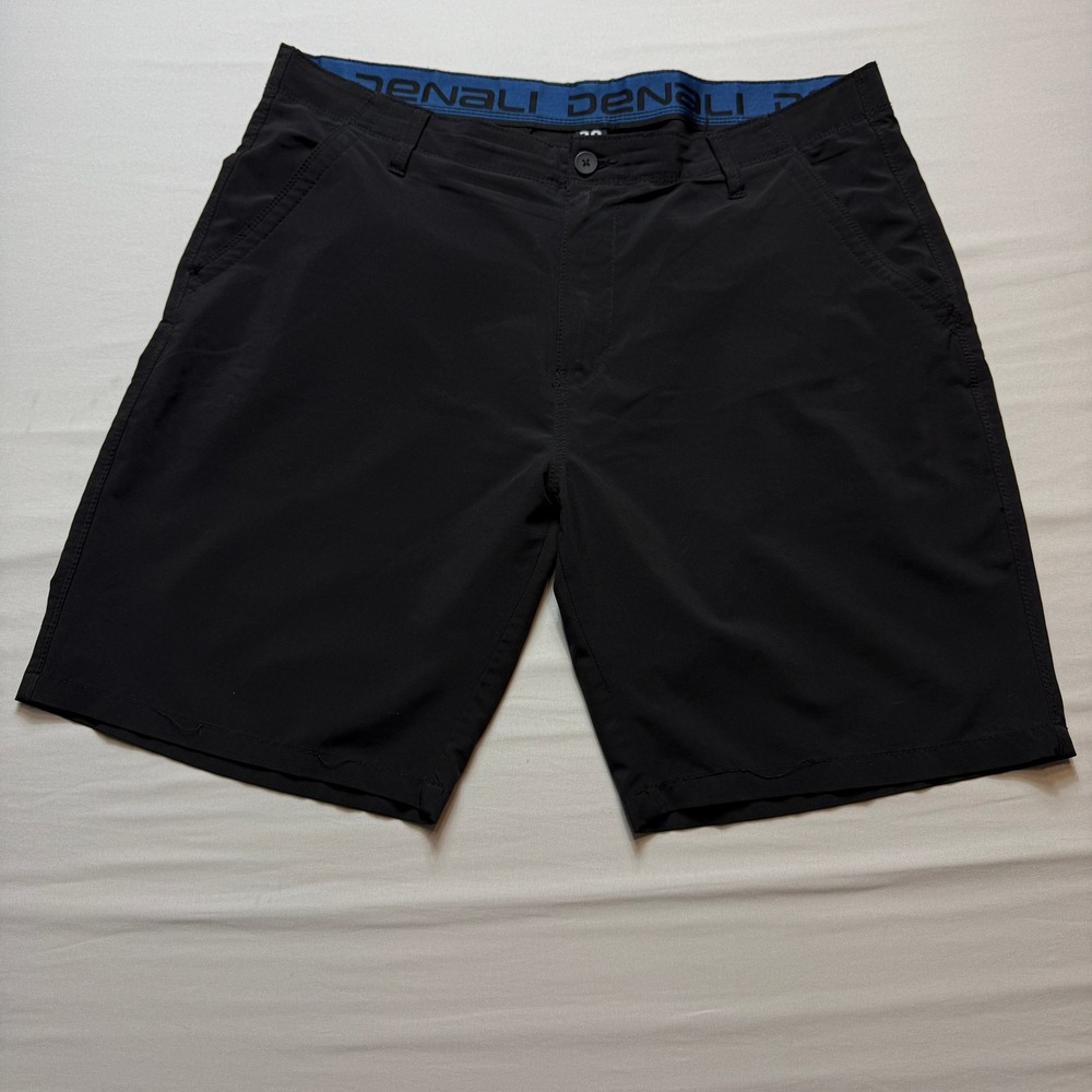 Denali Mens Performance Hybrid Golf Shorts Black Size 38 Stretch (Minor Wear)
